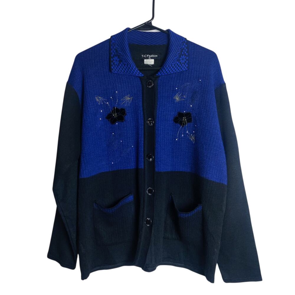 Vintage TC Fashion XL Embroidered Artsy Colorblock Button Front Cardigan Sweater